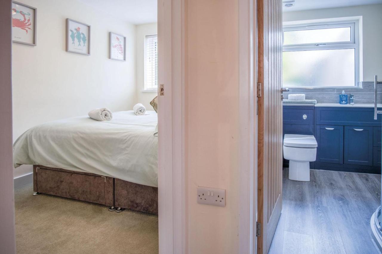 Myrtle - 1 Bedroom Apartment - Saundersfoot Exteriör bild